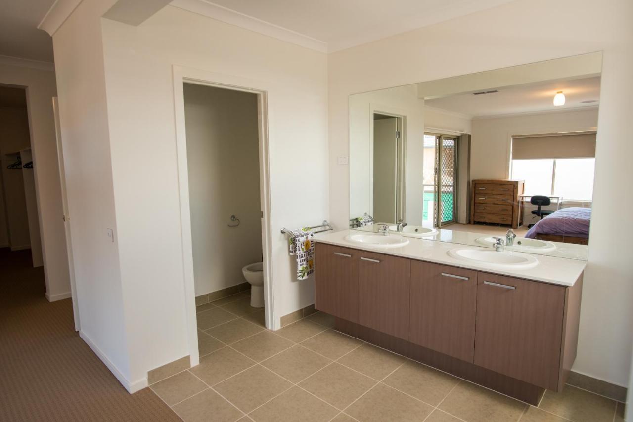 Ferienwohnung Apple House Point Cook Exterior foto